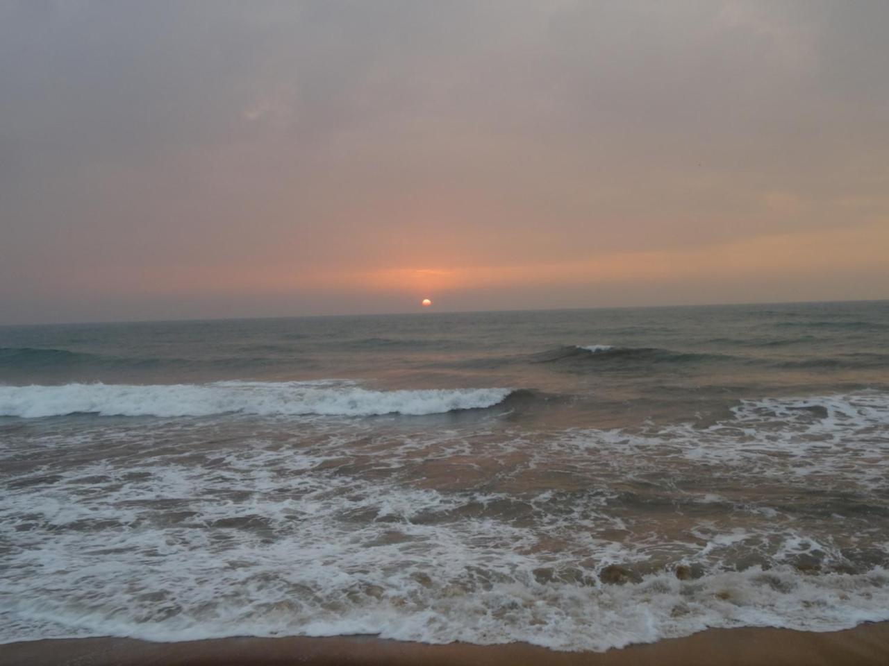Amssler Beach Stay Kalutara Kültér fotó