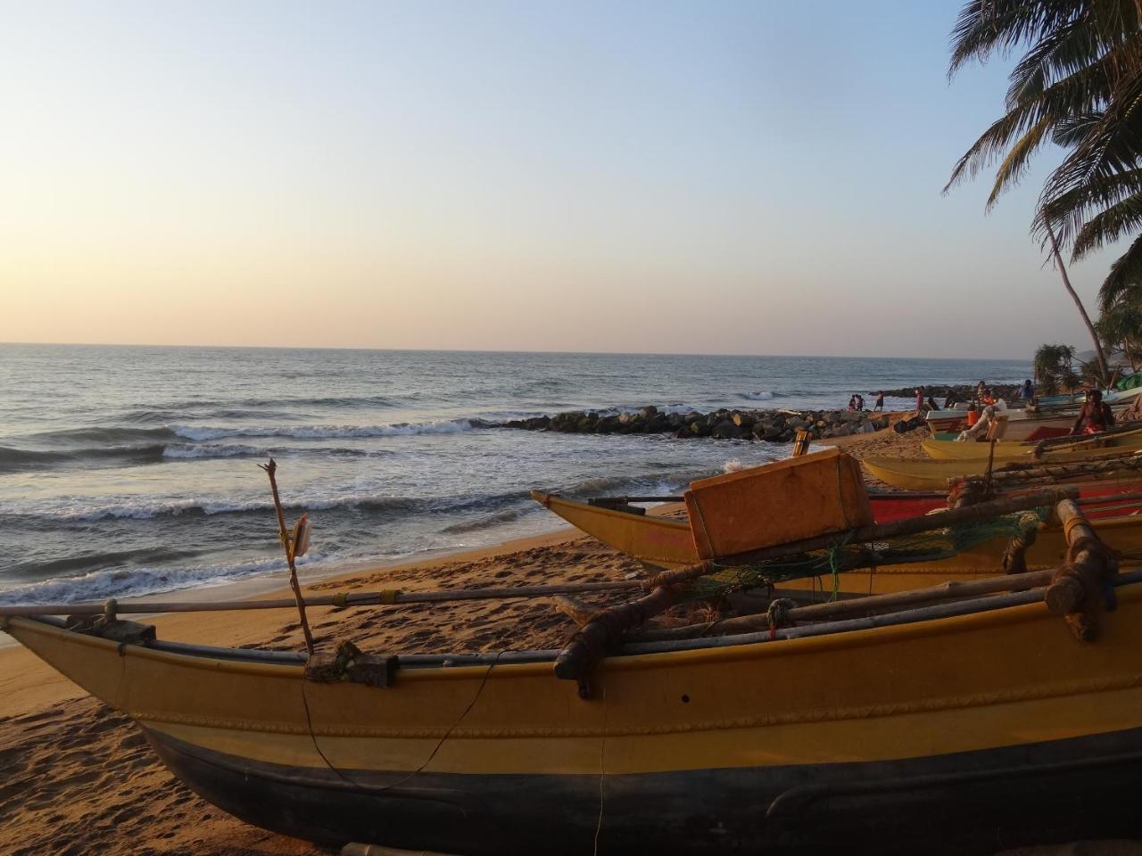 Amssler Beach Stay Kalutara Kültér fotó