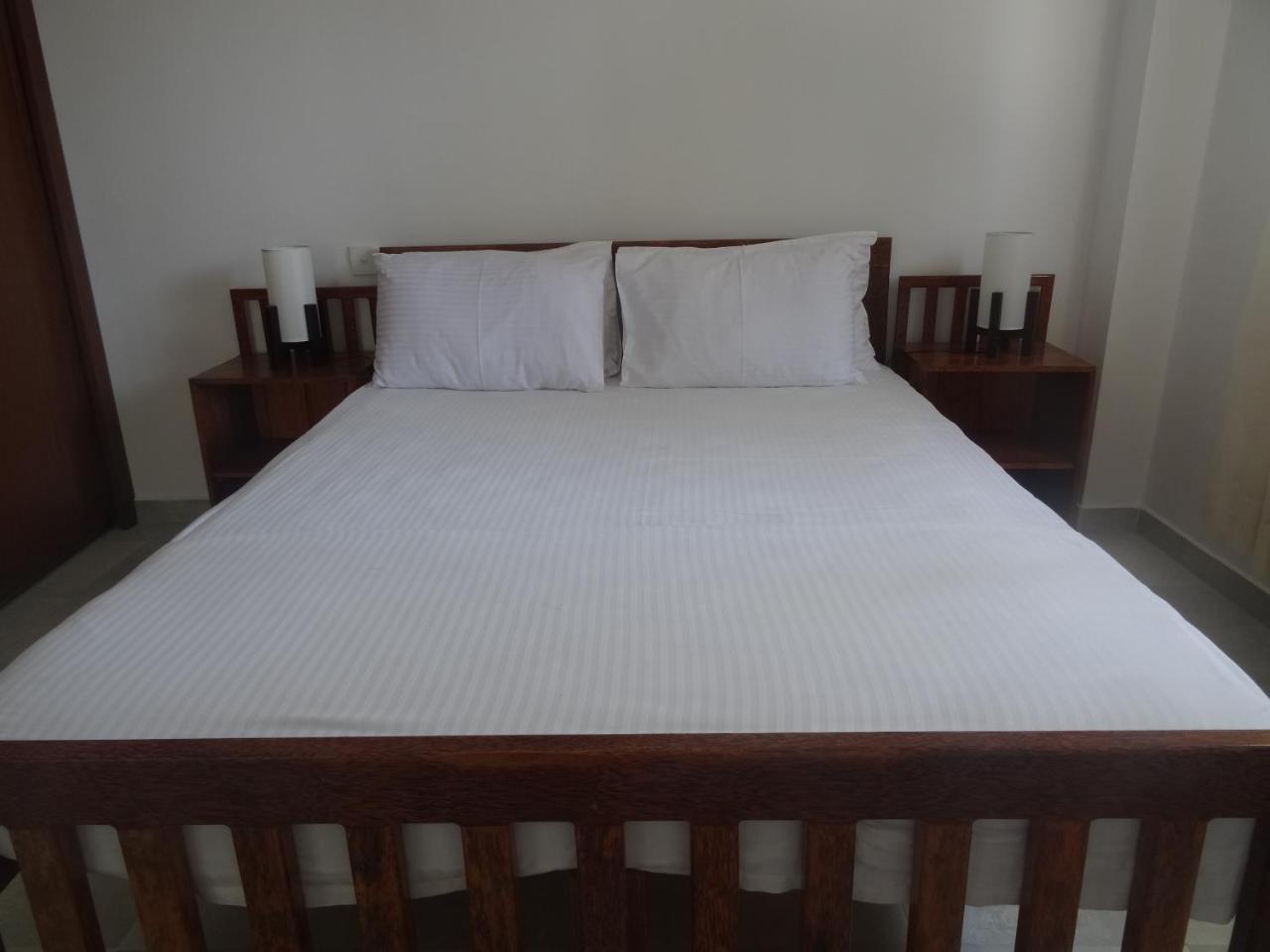 Amssler Beach Stay Kalutara Kültér fotó