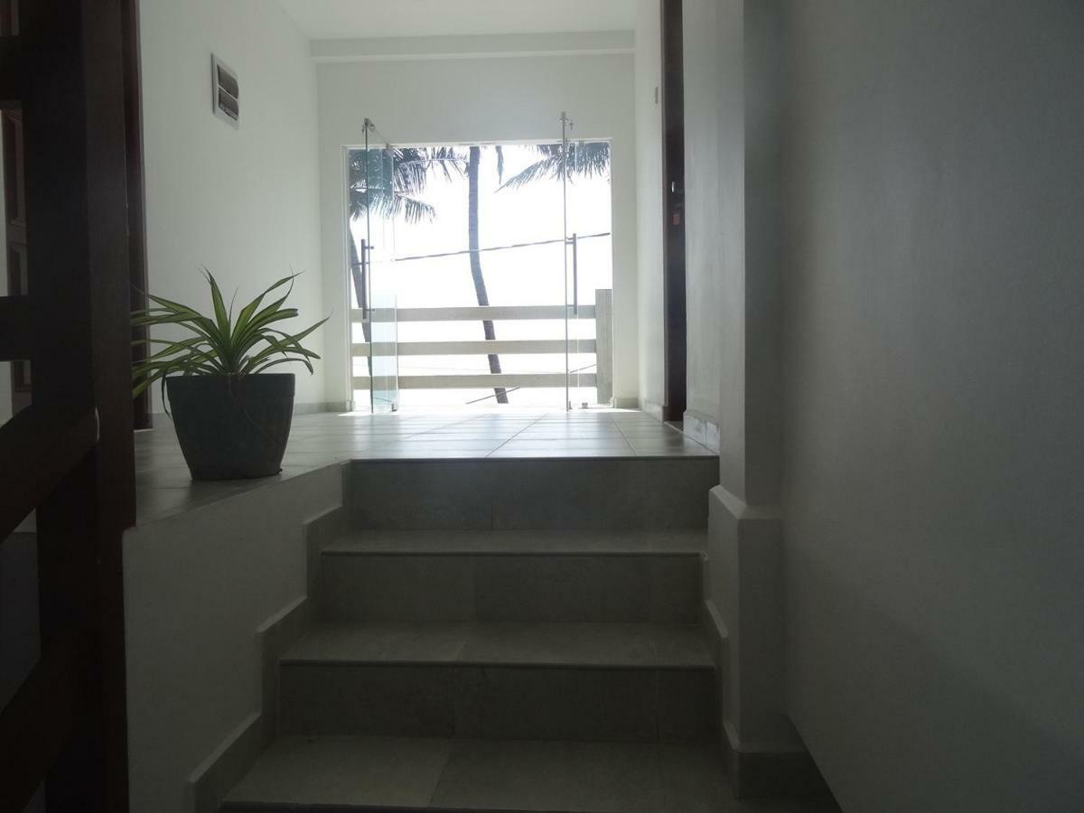Amssler Beach Stay Kalutara Kültér fotó